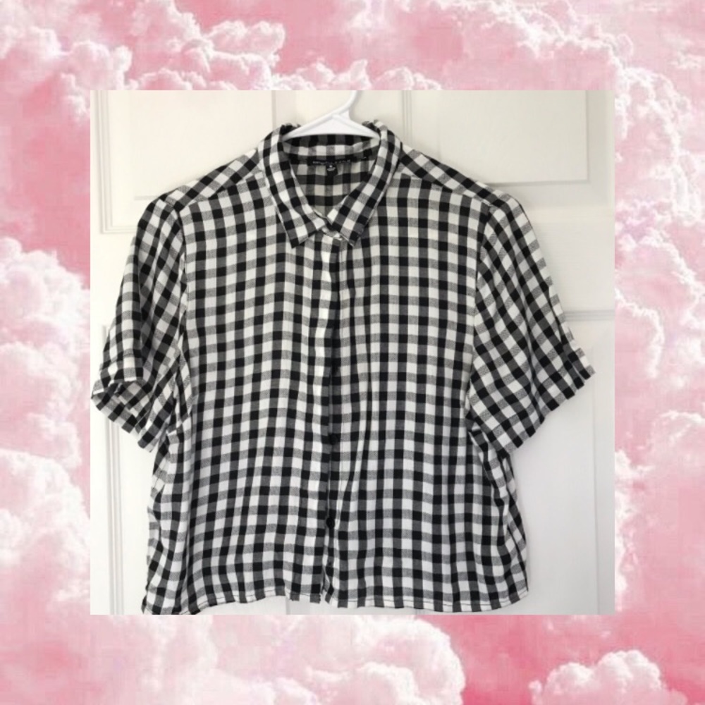 Kendall & Kylie checkered shirt